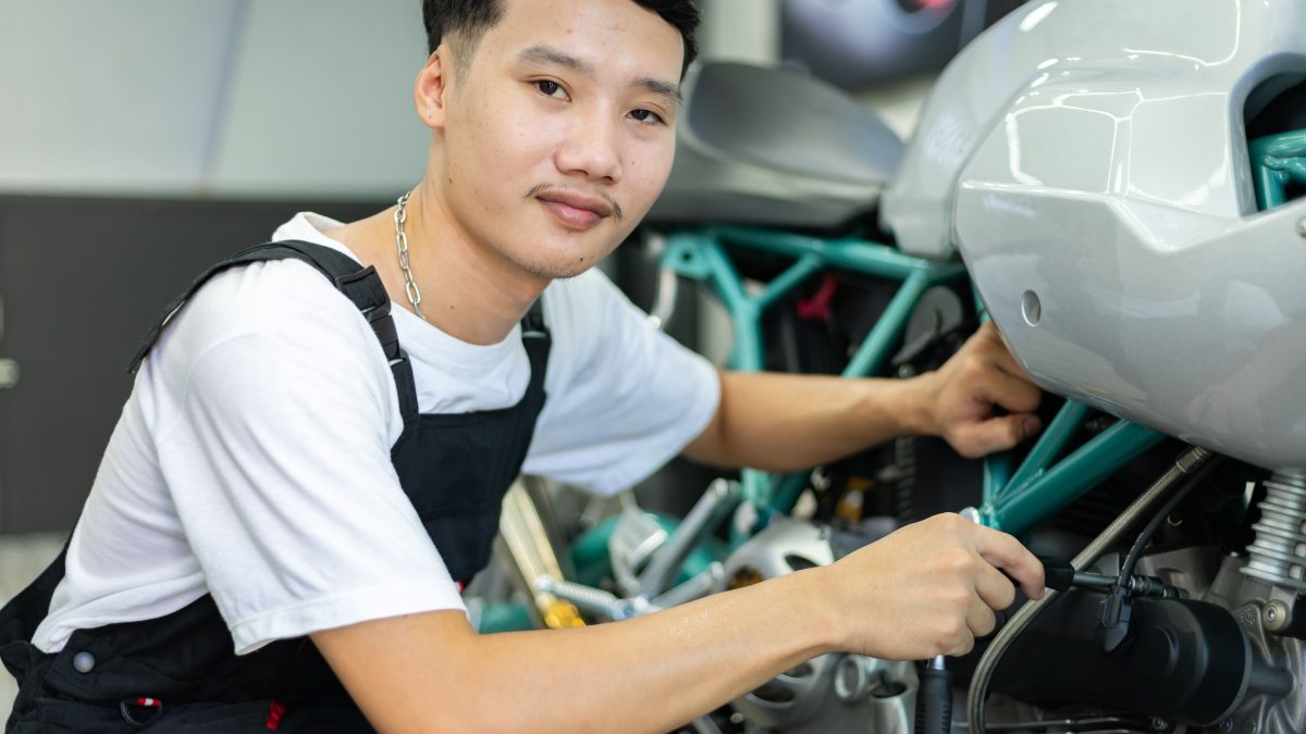 servis motor